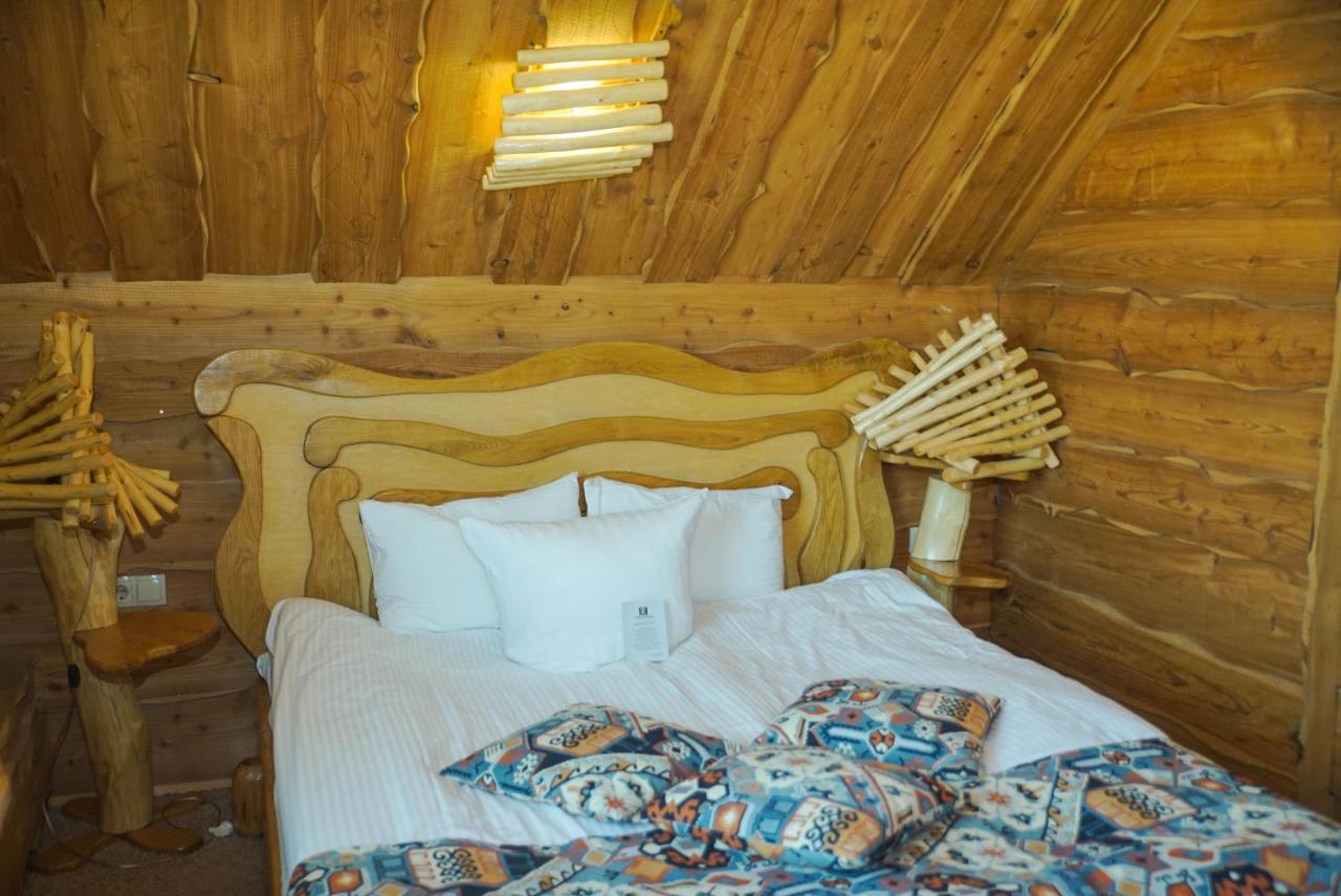 Stara Pravda Hotel - Vykrutasy Bukovel Dış mekan fotoğraf