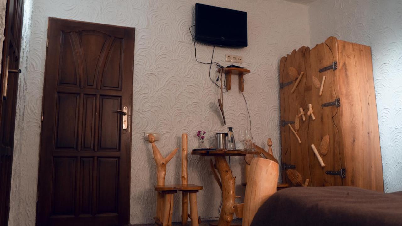 Stara Pravda Hotel - Vykrutasy Bukovel Dış mekan fotoğraf